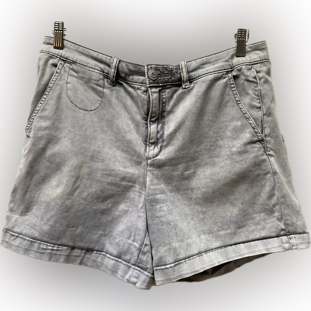 ANTHROPOLOGIE Chino Shorts Grey